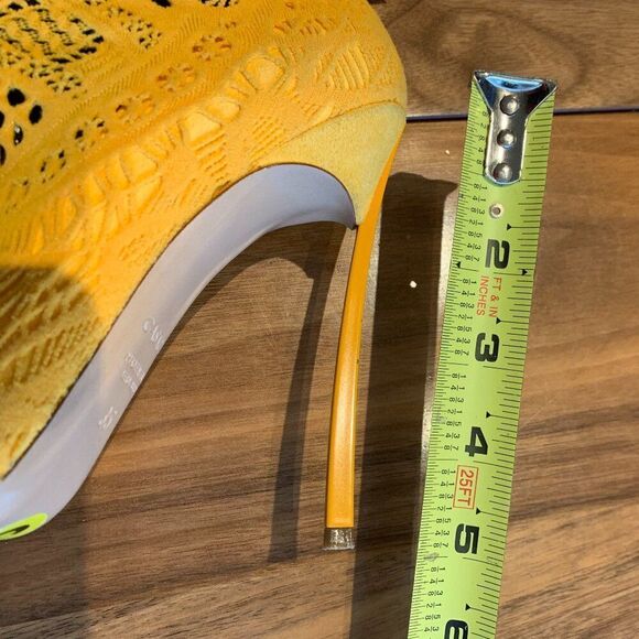 Casadei BOOTS, yes boots, over knee knit , saffron yellow, new, euro sz 35, sz 4 - Picture 5 of 16